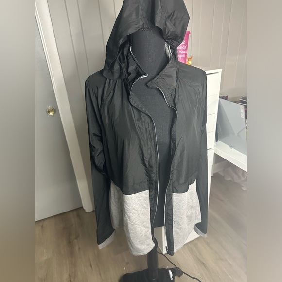 Avia Windbreaker Full Zip Athletic Jacket Black & Gray - Picture 1 of 5